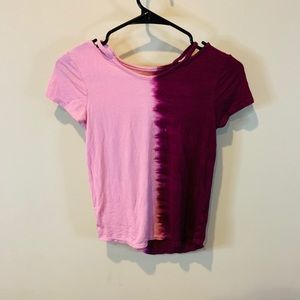 A kids red and pink shirt